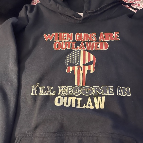 Sweatshirt - Picture 2 of 5